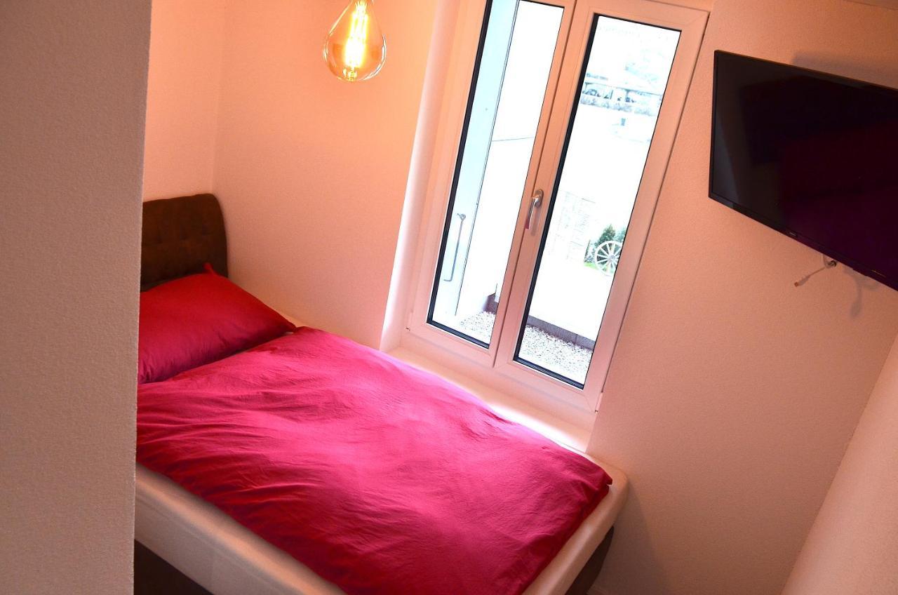 Guesthouse Meitschi Thun - Contactless Self Check-In Exteriör bild