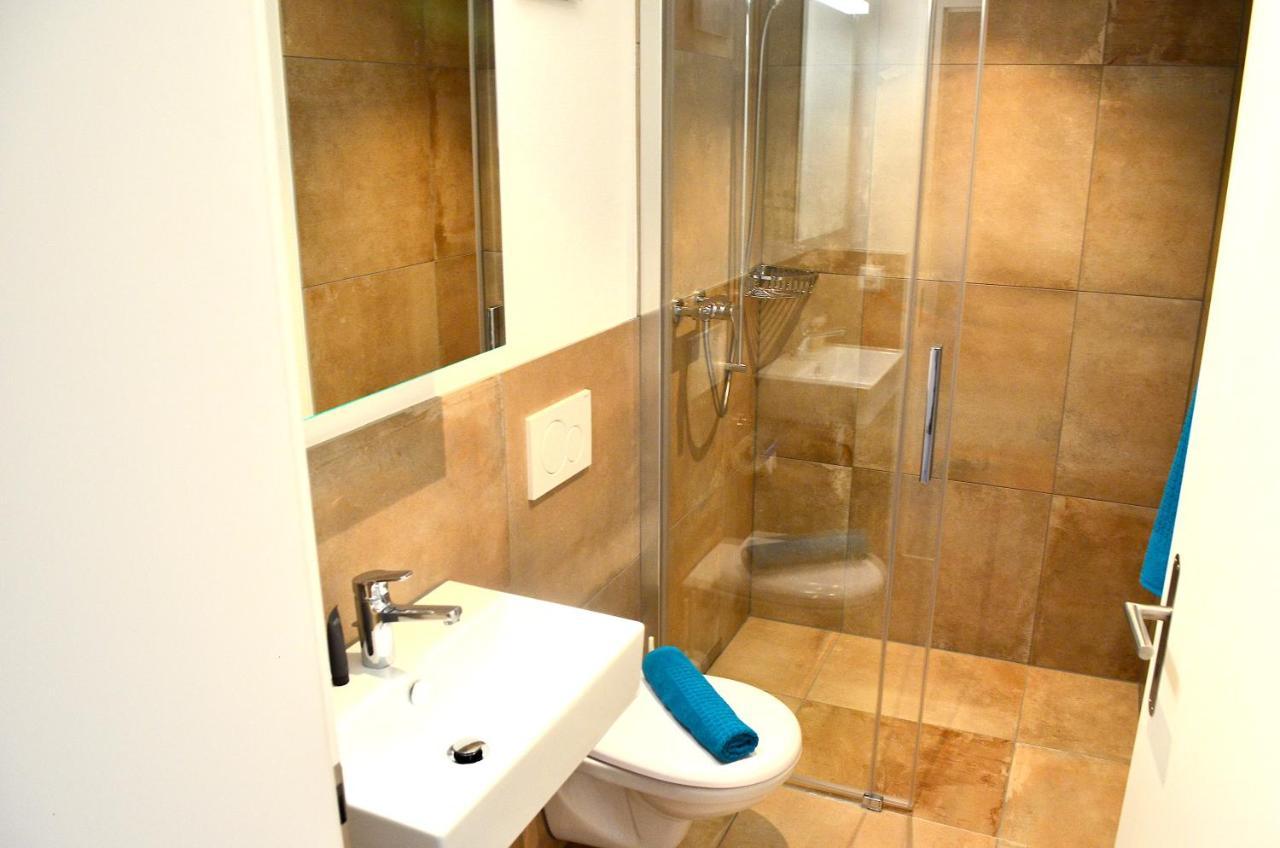 Guesthouse Meitschi Thun - Contactless Self Check-In Exteriör bild